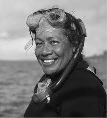 Melissa Garren's Instagram, Twitter & Facebook