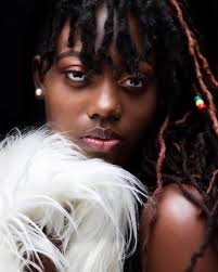 Alisha Barker (@monet_alishe) • Instagram photos and videos