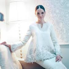 Baju tunangan warna putih salah satu paling banyak diminati. 67 Baju Tunang Terkini Ideas Dresses Fashion Malay Wedding Dress