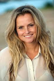 Fatima moreiro de melo heeft een opvallende bijdrage geleverd aan de deelname van corry konings aan expeditie robinson. Fatima Baalt Van Verloren Finale Geer Weggestuurd Uit Vijfsterrenhotel Show Ad Nl