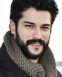 Burak Ozcivit Crochet Scarf Scarf Fashion