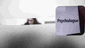 Tout comme le certificat de travail et le solde tout compte Dominique Lhuilier Le Monde Du Travail Fabrique Des Rebuts Et S En Moque Alternatives Economiques