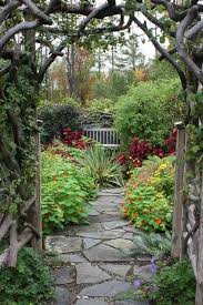 Bench In Garden Traditional Landscape By Bloom Landscape Design And Fine Gardening Service Jardines Senderos De Jardin Jardin De Sombra