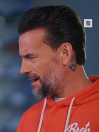 CM Punk's Hilarious Sneaker Shopping Experience