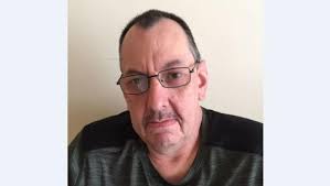 Sex offender hid phone with child exploitation images