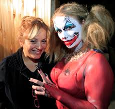 S.A. body painter turns naked into art