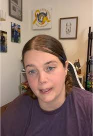 Sarah Hatfield's Instagram, Twitter & Facebook