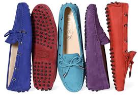 Attualmente, tod's spa è la holding operativa di un gruppo leader nella produzione e commercializzazione di calzature e pelletteria di lusso. Comprare Azioni Tod S Quotazione Andamento E Previsioni