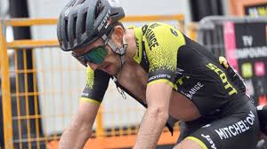 His twin brother is adam yates, who is also a professional cyclist.he won the gold medal in the points race at the 2013 track cycling world championships.following a doping ban in 2016, he won the young rider classification in the 2017 tour de france and. Giro D Italia Contender Simon Yates Tests Positive For Coronavirus And Withdraws