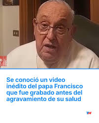 Rocío Guirao Díaz volvió a enamorar a sus seguidores de Instagram con su  estilo veraniego desde la cubierta de un lujoso yate en Miami mostró un  traje de baño de dos piezas