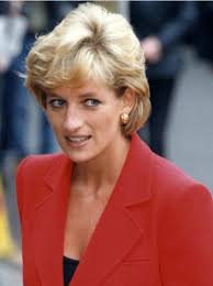 Lady Diana, nuove rivelazioni choc: "Non si suicidò solo per i suoi figli.  Per la famiglia reale era un nemico di cui liberarsi"