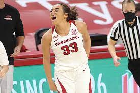 Chelsea dungee (born may 11, 1997) is a guard for the dallas wings. Wholehogsports Dungee Scores 37 To Lead Arkansas Over No 3 Uconn