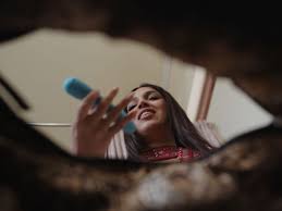 Thank You For Coming review: An empowering and raunchy feminist comedy |  Mashable