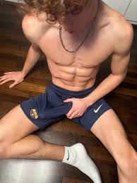 RomeoTwink @romeotwinkstar - Twitter Profile | Sotwe