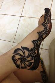 بالصور احدث رسومات الحنه للعرايس طريقه عمل الحنه النوبيه والسودانيه henna tattoo designs mehndi design images henna designs feet