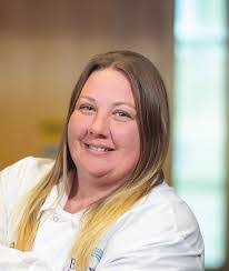 Karla Dickey's Instagram, Twitter & Facebook