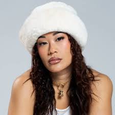 Sandra-Ly Flor (@saandraflor) • Instagram photos and videos