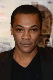 Elle comprend alors ce qu'il a v&eacute;cu au moment de la mort de leur m. Adama Niane Movies Age Biography