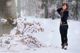 Der winter von seiner schönsten seite, auch zu dieser jahreszeit outdoor bilder zu machen Shooting Mit Claudia Im Schnee Foto Bild Portrait Portrait Frauen Outdoor Bilder Auf Fotocommunity