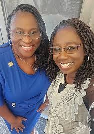 Jacquelyn Davis's Instagram, Twitter & Facebook