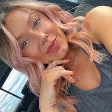 Tori Fisher's Instagram, Twitter & Facebook