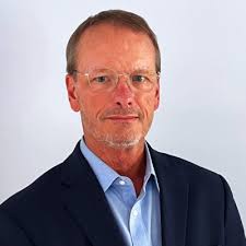 It's an absolute honor to receive GitLab's President's Club award  especially in my first year.