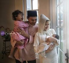 Tahniah lisa surihani umum hamil anak ketiga selepas lama menyembunyikan kerana ini ramai trsentuh. Bakal Timang Anak Kedua Yusry Kongsi Foto Terkini Lisa Surihani Iluminasi