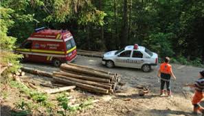 O persoană a fost rănită și a avut nevoie de îngrijiri medicale, fiind transportată la spital. Accident De MuncÄƒ In PÄƒdure La Poiana Stampei Un BÄƒrbat A Suferit Leziuni La Cap È™i Spate Stiri Suceava Stirisuceava Net