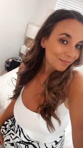 Hiya, I've been here for roughly just over 6 months and still haven't made  any friends, I wouldn't mind grabbing a coffee or going shopping if anyone  wanted to be friends or