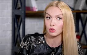 Оля полякова — эй, секундочку (single 2019). Olya Polyakova Byla Zhertvoj Domashnego Nasiliya Video Korrespondent Net