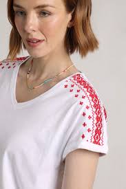 Tildare Organic Cotton Embroidered T-Shirt Crimson