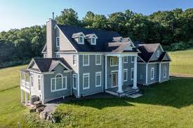 Inside a gorgeously restful hamptons farmhouse. 48 Diller Way Hampton Nj 08827 24 Photos Mls 3718072 Movoto