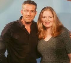 pin on promoting bloggers