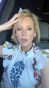 Kelli Rodgers's Instagram, Twitter & Facebook