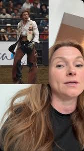 Denise Sessions's Instagram, Twitter & Facebook