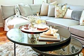 Your coffee table is such an important part of your living room, so it's important it is designed to the nines. Fantasy Flowers Juli 2015