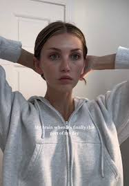 Taking off my makeup and doing skincare is my peace 🥹