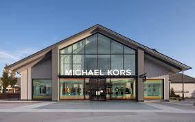 Information about events, shopping hours, stores, location and direction. Michael Kors At 14500 West Colfax Ave In Lakewood Co Designer Handbags Clothing Watches And Shoes