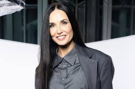 Gaya Makeup Demi Moore, Elegant! | Popbela.com