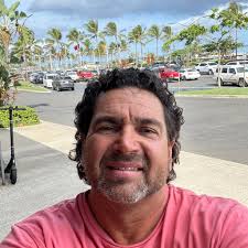 Cubs player signs 3 year deal in 2001