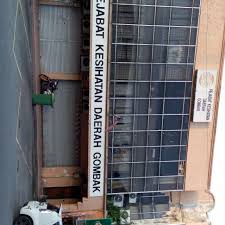 Di mana ibu pejabat polis daerah gombak? Pejabat Kesihatan Daerah Gombak Edificio Gubernamental En Batu Caves