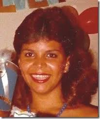 EL BUQUICITO NO. 692 DE ANIVERSARIO : SEÑORITA ELUPINA Y 1J4