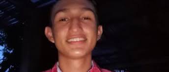 Estudiante de turismo ecológico, músico y deportista será el primero en  correr con la Antorcha