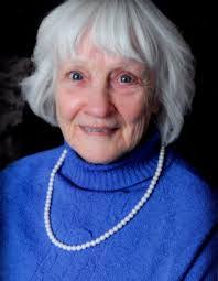 Dee Schroeder's Instagram, Twitter & Facebook