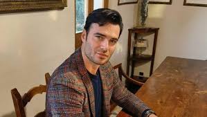 Jackson salma hayek antonio banderas morgan freeman frank grillo richard e. Giulio Berruti Polemica Sul Vaccino Del Fidanzato Di Maria Elena Boschi La Repubblica