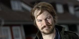 John Eriksson spelar Carolina Gynnings pojkvän