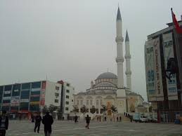 Esenyurt #meydan #istanbul esenyurt tabela meydanında bir gurup bekçi gbt. Esenyurt Meydan Gezilecek Yerler