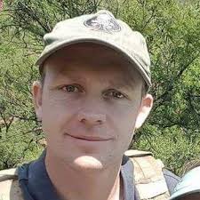 Danielle Vos & Brandon Kennedy