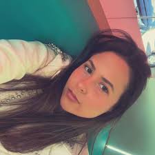 Emily Muniz (@e_milymuniz) • Instagram photos and videos