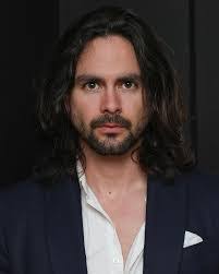 Ian Valencia's Instagram, Twitter & Facebook